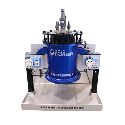 Gerador de dióxido de cloro para tratamento de águas de pressão de entrada 0,2-0,6Mpa e 100-400 kg