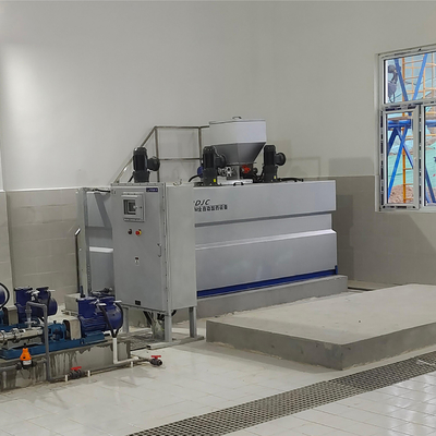 Sistema avançado de dosagem de polímero de pó químico líquido automático integrado de 300-1500 kg